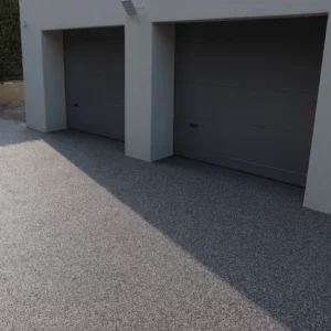 pavimento drenante ingresso in un garage privato a desenzano del garda